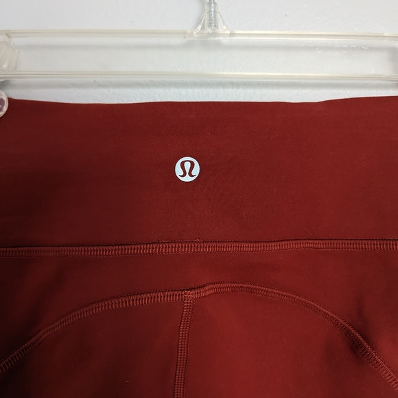 Like New Lululemon InStill High-Rise Tight Cayenne Size 6 - Picture 6 of 6